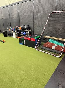 Dan's Sport Shop facility photo 3