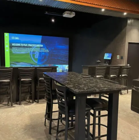 Four Seasons Indoor Golf facility photo 2