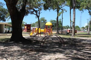 Sunnyland Park facility photo 3